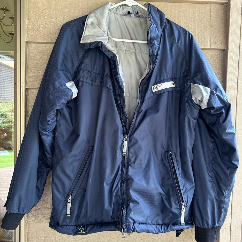 Bonfire snowboarding Navy Blue Jacket with Silver Details. Vintage